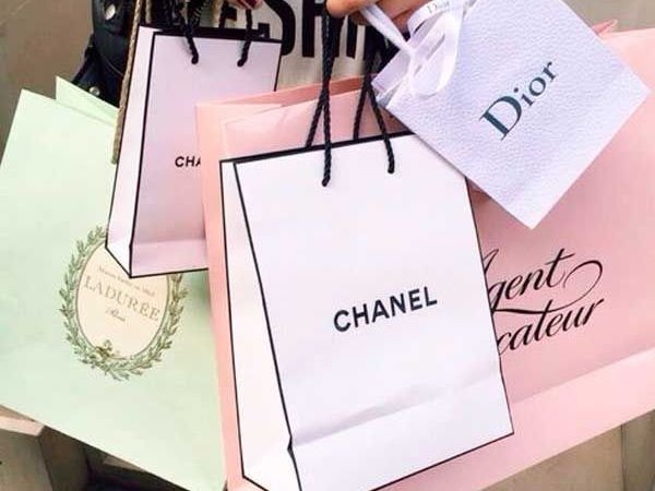    : Dior  Chanel     -   -      