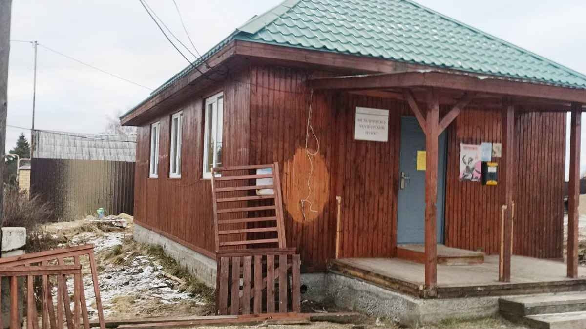 Жители Становой под Березовским останутся без медпомощи на зиму из-за сноса ФАПа
