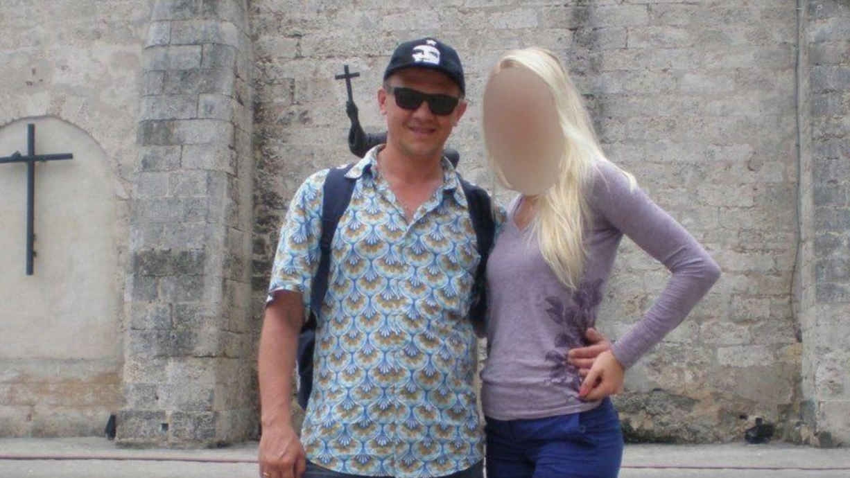 Директор автосалона «Каменск-Лада» погиб в Екатеринбурге. Мужчина выпал с 25 этажа