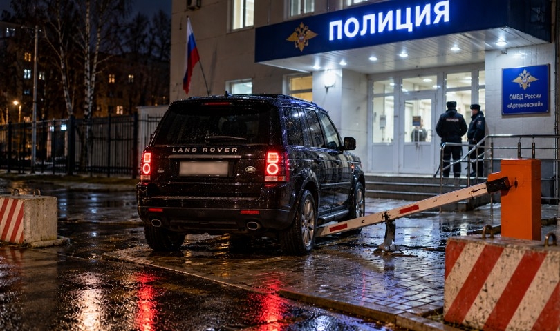 Экс-кандидат в депутаты получил 14 суток ареста за хулиганство в Артёмовском