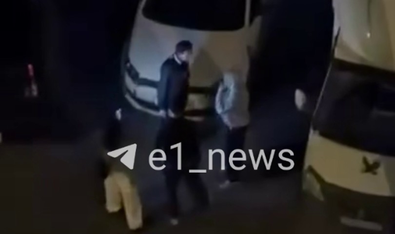 В Екатеринбурге подростки избили прохожего на улице Ухтомской