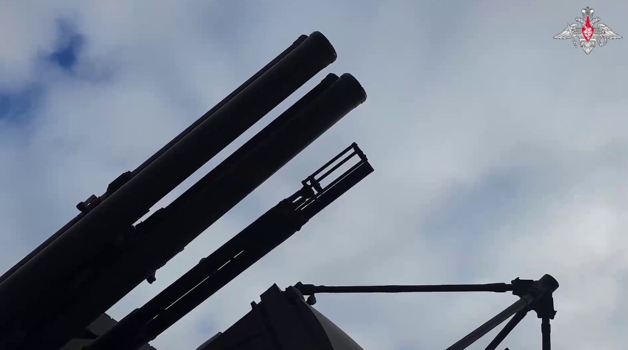 Минобороны сообщило об ухудшении положения ВСУ в котлах