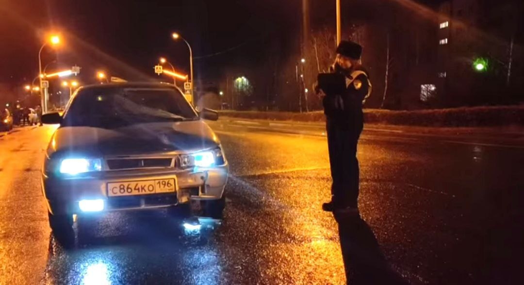 Пьяный водитель в Новоуральске сбил насмерть женщину на зебре