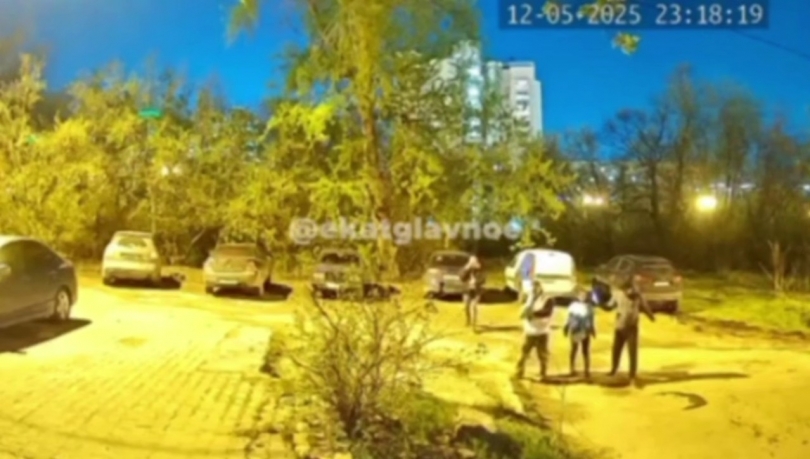 Ночная стрельба в Екатеринбурге: на Солнечной улице открыли огонь из автомата - ВЕДОМОСТИ Урал - Новости Екатеринбурга и Свердловской области сегодня