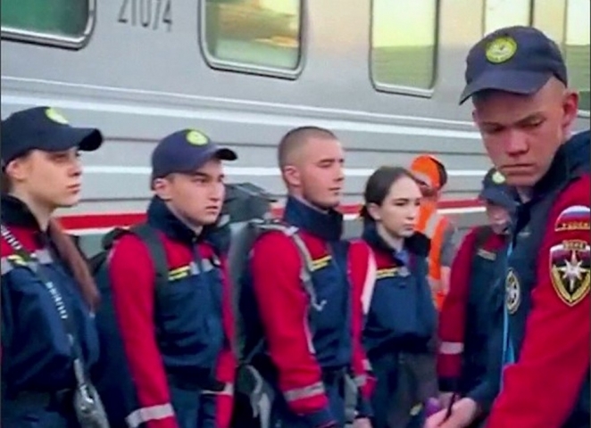 Уральцы на передовой: студенты-спасатели выехали в Забайкалье помогать в борьбе с огнем - ВЕДОМОСТИ Урал - Новости Екатеринбурга и Свердловской области сегодня