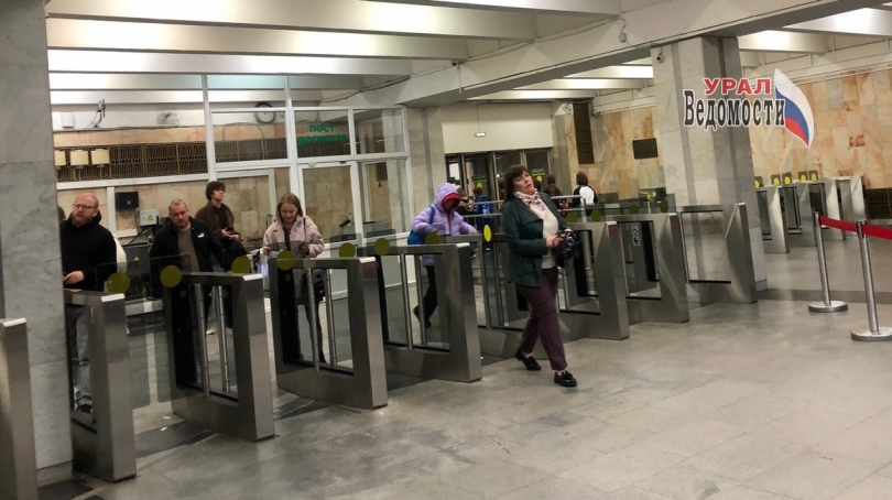 Металлические жетоны в метро Екатеринбурга останутся в обращении до конца марта - ВЕДОМОСТИ Урал - Новости Екатеринбурга и Свердловской области сегодня