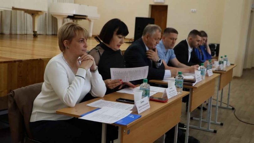 В Среднеуральске обсудили детский отдых и поддержку бизнеса - ВЕДОМОСТИ Урал - Новости Екатеринбурга и Свердловской области сегодня