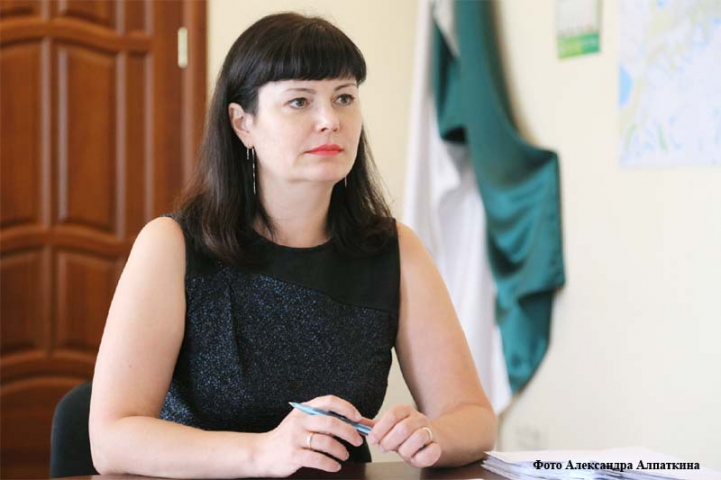 Мэра Кургана Елену Ситникову, ставшую фигурантом уголовного дела о халатности, отправили в отставку... под аплодисменты и признание заслуг - ВЕДОМОСТИ Урал - Новости Екатеринбурга и Свердловской области сегодня