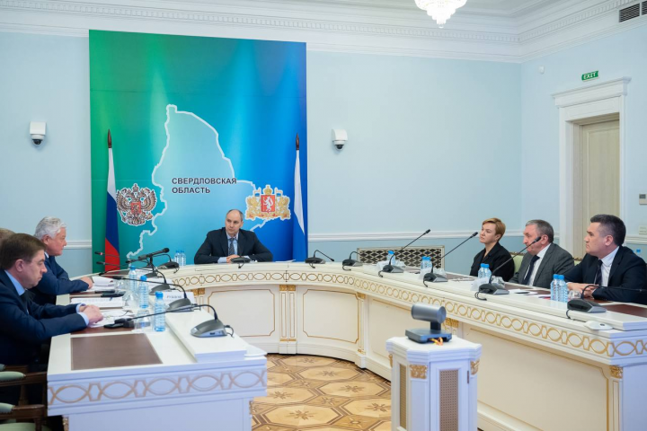 Врио губернатора Свердловской области Денис Паслер провел первый прием граждан - ВЕДОМОСТИ Урал - Новости Екатеринбурга и Свердловской области сегодня