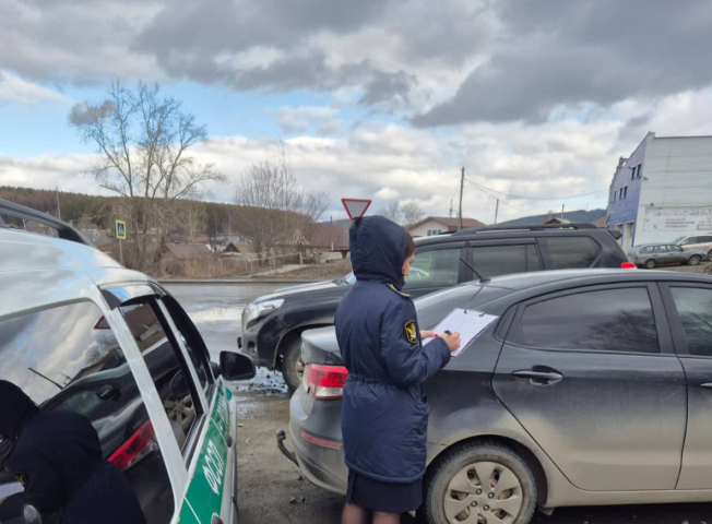 Жительница Первоуральска осталась без автомобиля из-за долгов - ВЕДОМОСТИ Урал - Новости Екатеринбурга и Свердловской области сегодня