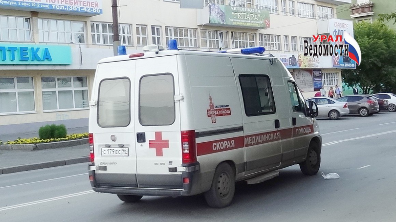В Екатеринбурге пассажирка троллейбуса получила сотрясение мозга из-за резкого торможения - ВЕДОМОСТИ Урал - Новости Екатеринбурга и Свердловской области сегодня