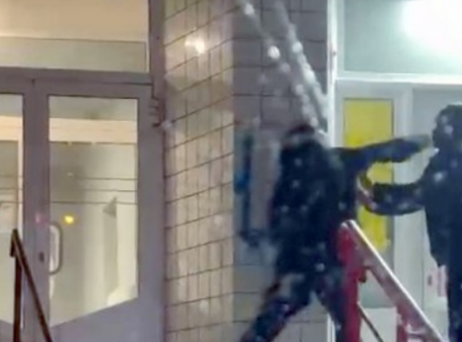 Житель Новоуральска получил 8 лет 8 месяцев за убийство в состоянии алкогольного опьянения - ВЕДОМОСТИ Урал - Новости Екатеринбурга и Свердловской области сегодня