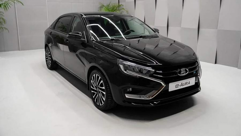 АвтоВАЗ представил электрический седан Lada e-Aura: мощность и современные технологии - ВЕДОМОСТИ Урал - Новости Екатеринбурга и Свердловской области сегодня