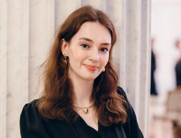Звезда из Первоуральска: школьница победила в финале «Умниц и умников» на Первом канале - ВЕДОМОСТИ Урал - Новости Екатеринбурга и Свердловской области сегодня