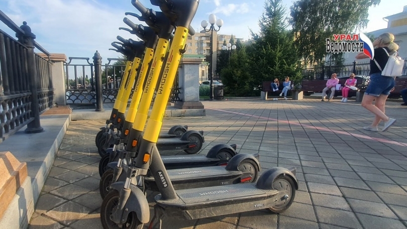 В Екатеринбурге за месяц более 200 самокатчиков попали в больницы с травмами - ВЕДОМОСТИ Урал - Новости Екатеринбурга и Свердловской области сегодня