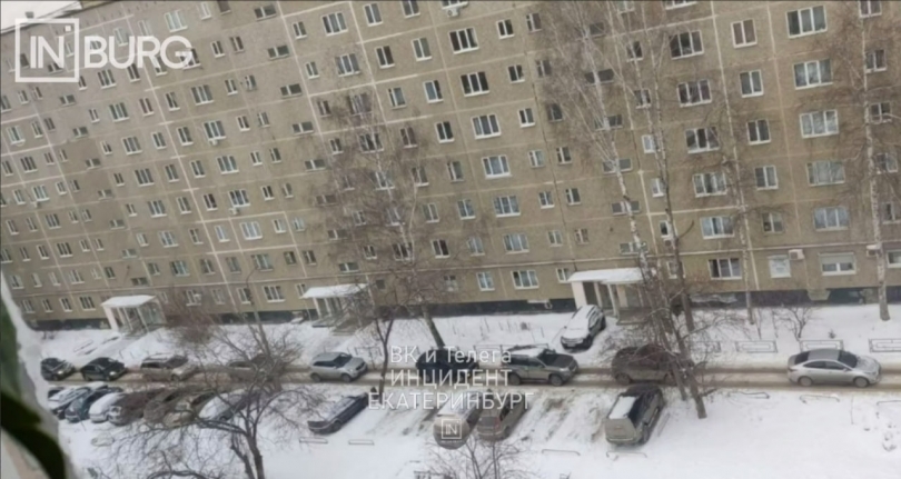 Ремонтные работы в Екатеринбурге парализовали движение и вынудили водителей нарушать ПДД, уверены местные жители - ВЕДОМОСТИ Урал - Новости Екатеринбурга и Свердловской области сегодня