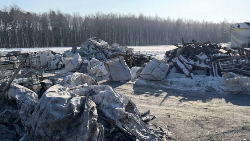 Несанкционированная свалка обнаружена вблизи Шарташского лесопарка в Екатеринбурге - ВЕДОМОСТИ Урал - Новости Екатеринбурга и Свердловской области сегодня