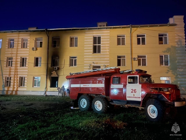 Ночной кошмар в Каменске-Уральском: пожар унес жизнь - ВЕДОМОСТИ Урал - Новости Екатеринбурга и Свердловской области сегодня