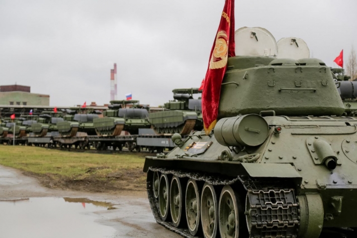 Новейшая бронетехника с Уралвагонзавода ушла на фронт - ВЕДОМОСТИ Урал - Новости Екатеринбурга и Свердловской области сегодня